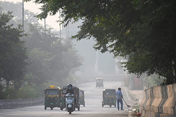 組圖：印度空污嚴重 新德里學校停課一周