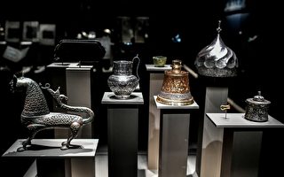 组图：法国阿尔萨尼收藏展 历史跨越五千年