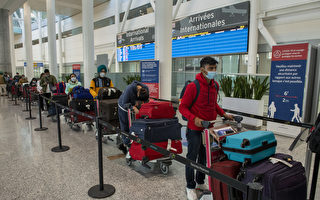 病毒限制措施仍在 加国机场难应付正常旅行