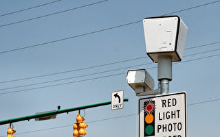 基礎設施法案藏補貼 紅燈攝像頭恐再回來？