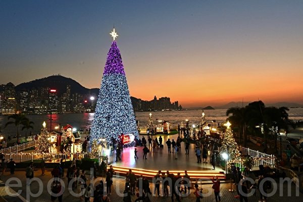 聖誕小鎮移師西九文化區藝術公園 20米聖誕樹明晚亮燈
