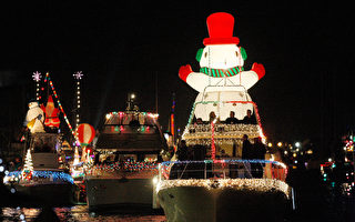 圣诞节船队游行 橙县3海滩城市周末登场