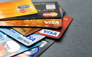 加国消费者10月6日或要付信用卡手续费