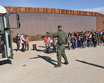 消息：ICE被迫將非法移民釋放境內 部分有前科