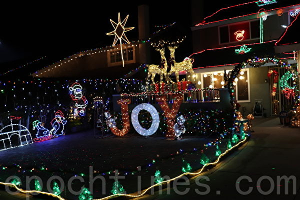 圣地亚哥圣诞彩灯观赏区