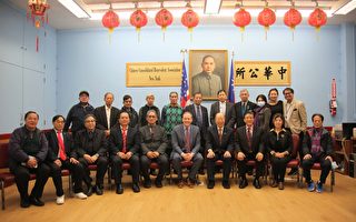 共和黨州長參選人李修頓拜訪中華公所
