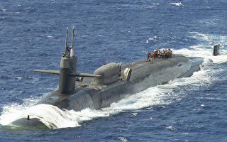 美海军特种兵演习从潜艇出没战术 中共没招
