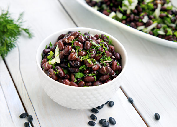 豆类富含抗性淀粉，可控血糖和降体脂。(Shutterstock)