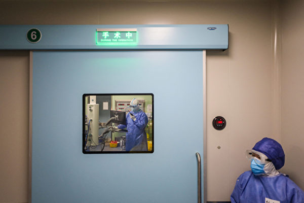 中国男医生直播妇科手术 民众愤怒如潮