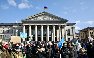 4.5万人慕尼黑声援乌克兰 州长市长到场