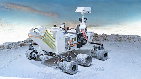 美国NASA火星探测车——好奇号。