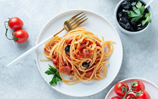 意大利面吃不完 如何重新加热仍美味如初？
