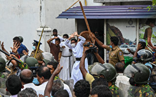 斯里蘭卡動亂持續 總理辭職下台