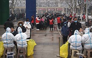 一女生外出染疫被立案 郑州大学六千人隔离
