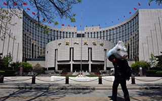 王赫：中国的银行风险已经浮现