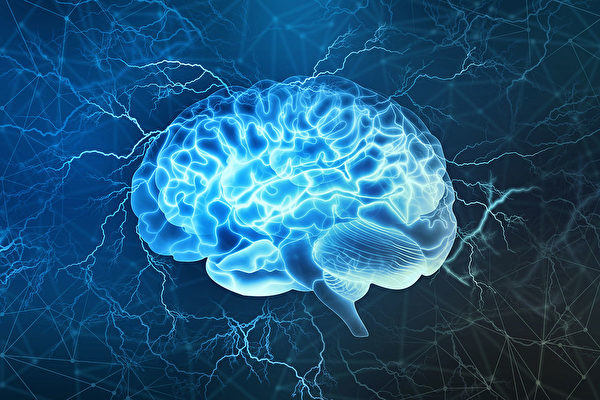 忘東忘西是健忘還是失智？有6招可以逆轉大腦退化。(Shutterstock)