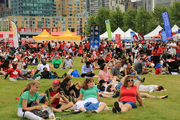 加拿大國慶日 華裔：為自由慶祝