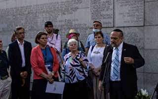 组图：波兰纪念纳粹清除犹太区的受难者80周年