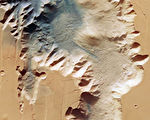 欧洲太空局发布最新火星大峡谷照片