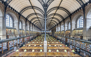 组图：摄影师走访百国 记录各具特色的图书馆