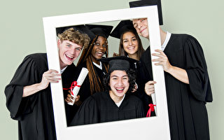 多倫多教育局公布高中畢業生狀元榜 五名學生得滿分