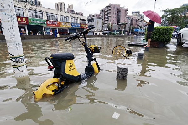 台风“木兰”登陆 广东海南多地交通停运