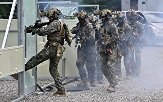 组图：美韩联合军演 模拟防恐防化学攻击