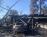 奥克兰580高速路附近发生大火 2幢房屋被焚毁