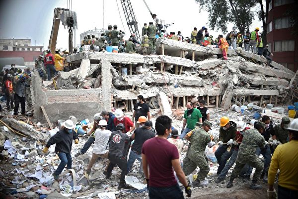 毁灭性地震周年纪念日 墨西哥再次发生强震