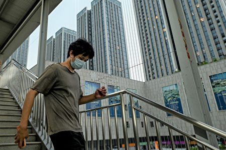 分析：中国城镇住房近饱和 地产繁荣时代或结束