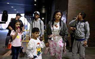 移民危機 市立收容所6月以來增四千名兒童