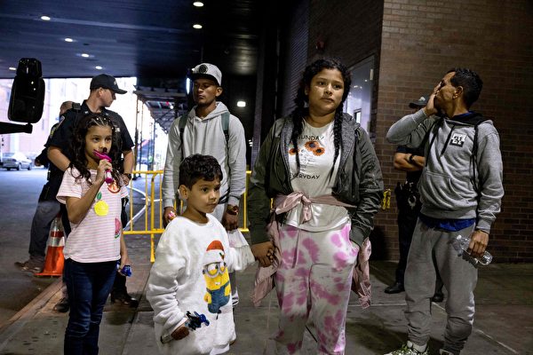 移民危机 市立收容所6月以来增四千名儿童