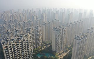 房地产推倒多米诺骨牌 中国经济被指慢慢倒下