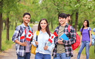 留住更多國際學生 加拿大移民部承諾採取措施