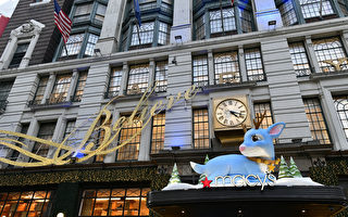 纽约梅西百货本周推出圣诞橱窗秀