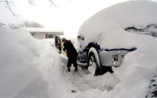 暴風雪襲紐約州西部 部分地區降雪量超1米