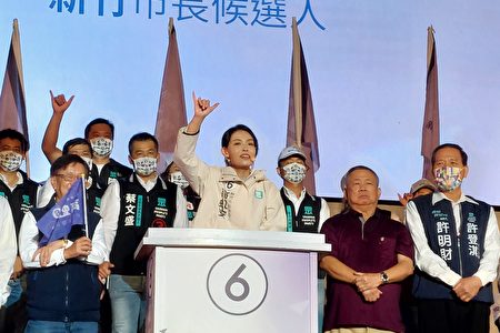 新竹市选前之夜，民众党市长候选人高虹安举办“新竹找安 选前之夜”造势晚会。