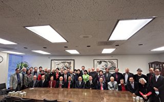 洛杉矶传统侨社拜会经文处 团结支持中华民国