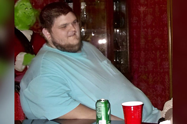病态肥胖男子开始健身之旅 减掉250磅