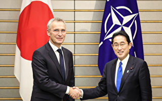 组图：北约秘书长访问日本 强化伙伴关系