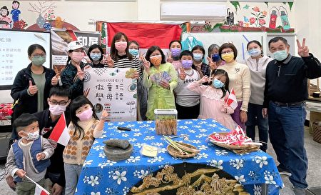 臺中市圖書館與臺灣東南亞姐妹會合作辦理「做童玩學母語」活動。