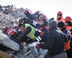 土耳其-叙利亚大地震遇难者超过2万
