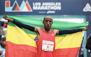 组图：洛杉矶马拉松赛 埃塞俄比亚选手夺冠