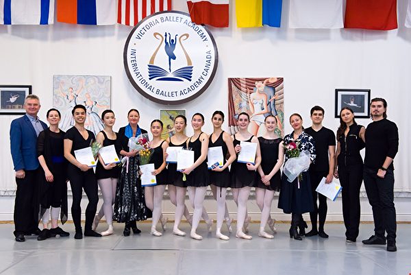 多倫多芭蕾舞學校，多伦多维多利亚国家芭蕾舞学院，芭蕾舞訓練，芭蕾舞