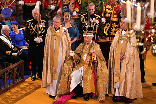 查爾斯三世加冕 正式成為英國國王