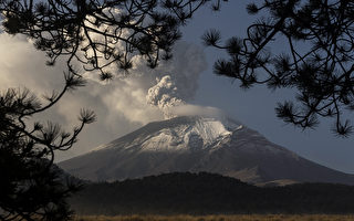 组图：墨西哥波波卡特佩特火山——冒烟的山