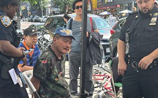 華男騷擾法拉盛六四圖片展  被警方逮捕