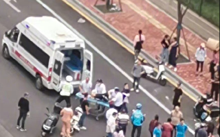 男子驾车在长沙街头连撞9人 弃车逃跑被抓