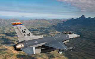 美国9月起为乌克兰培训F-16战机飞行员