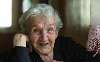 105歲老婦曾用320美元買下自己出生時的房子